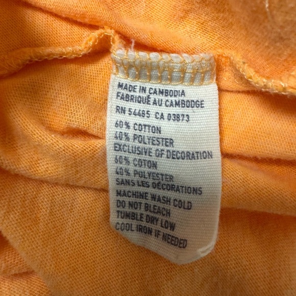 American Eagle Outfitters Women's Orange Scoop Neck T-Shirt size medium - Picture 6 of 8